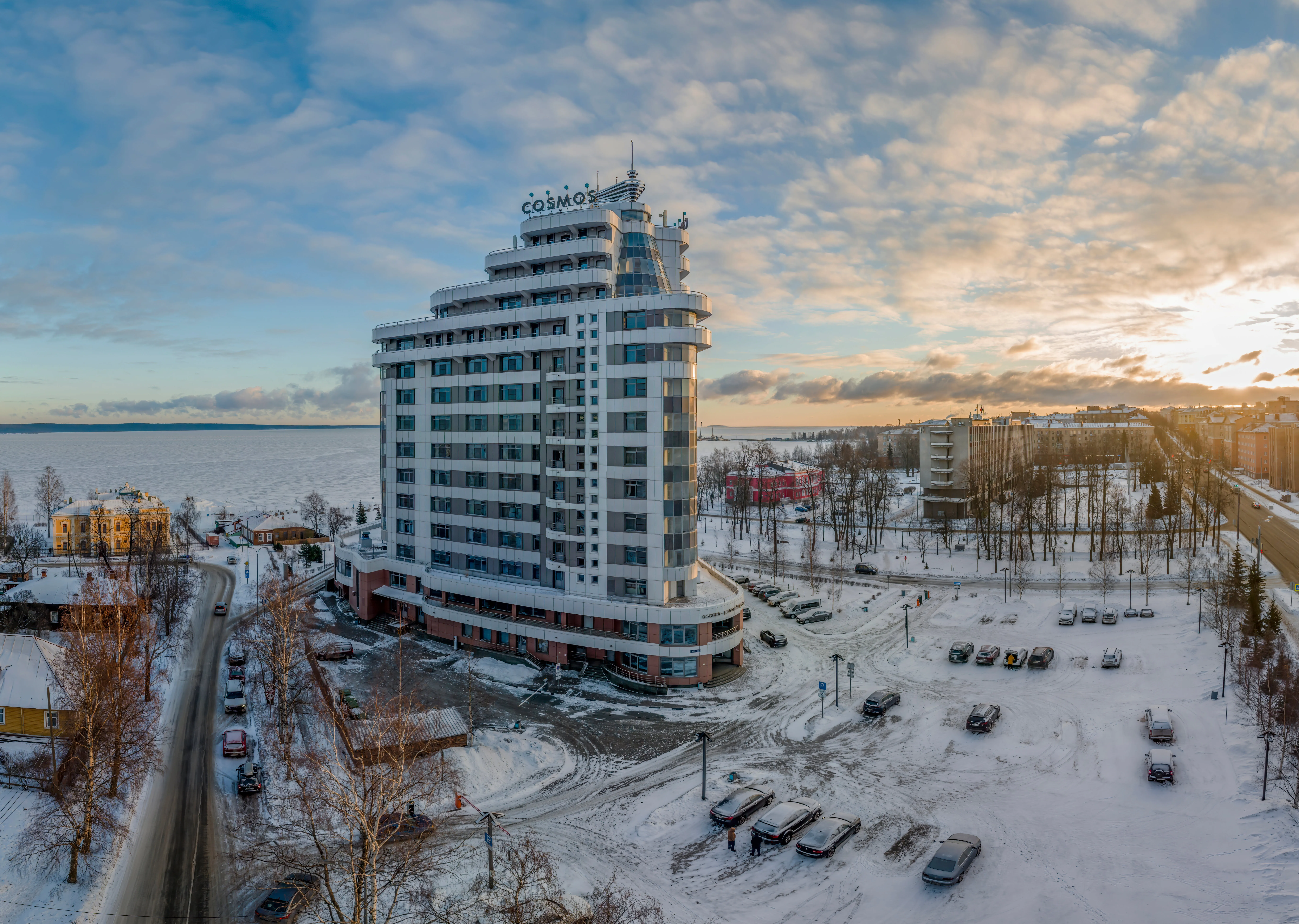 Cosmos Petrozavodsk Hotel